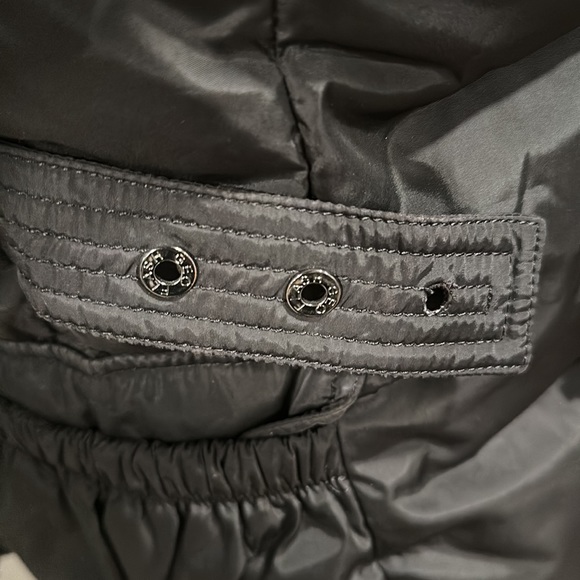 Flash geo down coat with fur hood - Picture 3 of 4